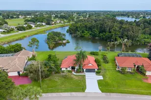 2635 SE Morningside Blvd, Port Saint Lucie, FL 34952 - Photo 2