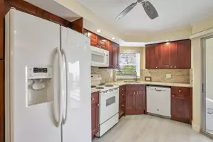 3593 Birdie Dr, Greenacres, FL 33467 - Photo 8