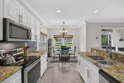 11483 Beacon Pointe Lane, Wellington, FL 33414 - Photo 6