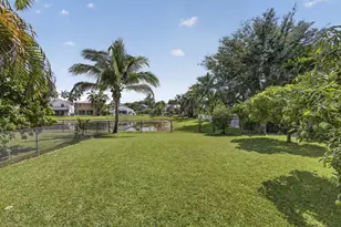 11483 Beacon Pointe Ln, Wellington, FL 33414 - Photo 28
