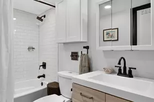 124 Lake Evelyn Dr, West Palm Beach, FL 33411 - Photo 22
