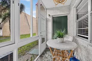 124 Lake Evelyn Dr, West Palm Beach, FL 33411 - Photo 26