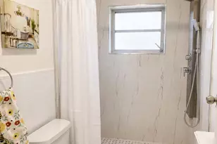 1450 Atlantic Shores Blvd, Hallandale Beach, FL 33009 - Photo 2