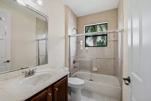 8105 Ferentino Pass, Delray Beach, FL 33446 - Photo 24