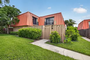 3310 Meridian Way S, Palm Beach Gardens, FL 33410 - Photo 2