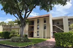 8050 W McNab Rd, Tamarac, FL 33321 - Photo 28