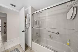 3315 Lucerne Park Dr, Greenacres, FL 33467 - Photo 24