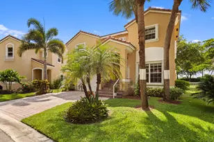 1753 NW 74th Way, Pembroke Pines, FL 33024 - Photo 18