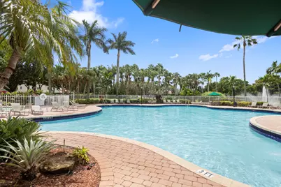 1753 NW 74th Way, Pembroke Pines, FL 33024 - Photo 34
