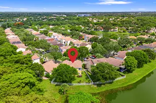 1753 NW 74th Way, Pembroke Pines, FL 33024 - Photo 2