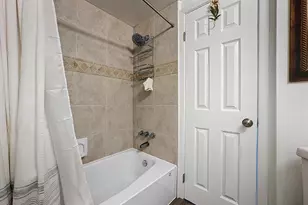 3250 NE 28th St, Fort Lauderdale, FL 33308 - Photo 18