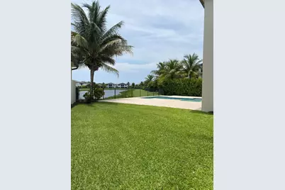 17100 Wandering Wave Avenue, Boca Raton, FL 33496 - Photo 2