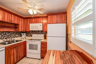 55 Woodland Dr, Vero Beach, FL 32962 - Photo 8