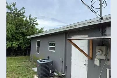 1219 Highland Road, Lake Worth, FL 33462 - Photo 6