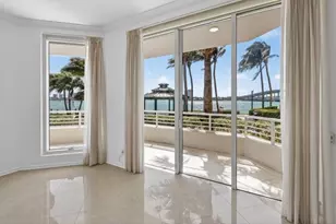 2650 Lake Shore Dr, Riviera Beach, FL 33404 - Photo 14