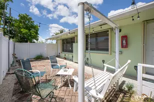 805 NE 40th St, Oakland Park, FL 33334 - Photo 10