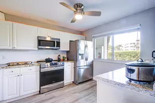 6698 10th Ave N, Lake Worth, FL 33467 - Photo 2