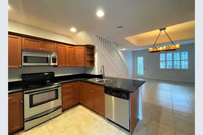 602 S Federal Highway #5, Lake Worth Beach, FL 33460 - Photo 2