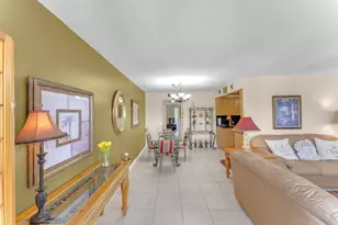 2114 Newport U, Deerfield Beach, FL 33442 - Photo 6