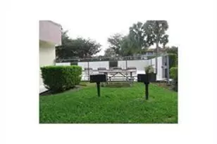 2771 Riverside Dr, Coral Springs, FL 33065 - Photo 16