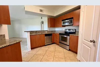 136 SW Peacock Boulevard #19-104, Port Saint Lucie, FL 34986 - Photo 2