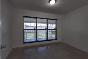1624 NE 25th St, Wilton Manors, FL 33305 - Photo 16