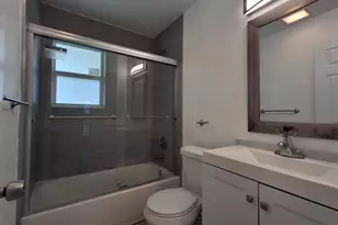 1624 NE 25th St, Wilton Manors, FL 33305 - Photo 14