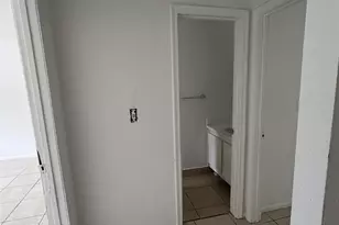 2442 NW 52nd Ave, Lauderhill, FL 33313 - Photo 10