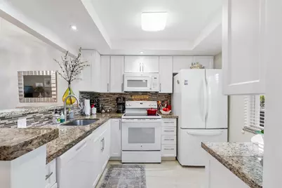 7837 Golf Cir Drive #212, Margate, FL 33063 - Photo 2