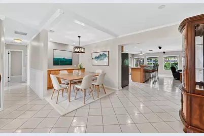 313 Poe Drive, Palm Springs, FL 33461 - Photo 8