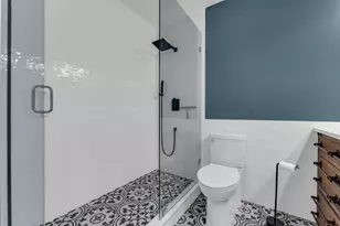 925 SE 10th St, Pompano Beach, FL 33060 - Photo 32