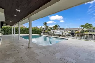 925 SE 10th St, Pompano Beach, FL 33060 - Photo 36