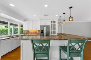 925 SE 10th St, Pompano Beach, FL 33060 - Photo 18