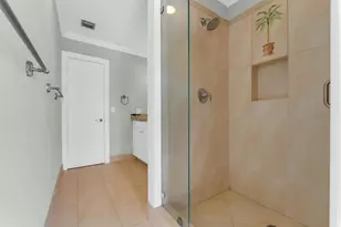 925 SE 10th St, Pompano Beach, FL 33060 - Photo 28