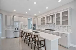 12175 N Baypoint Cir, Parkland, FL 33076 - Photo 4