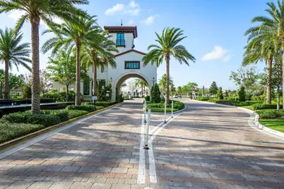 12175 N Baypoint Circle, Parkland, FL 33076 - Photo 14