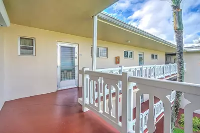 2606 Garden Drive S #304, Lake Worth Beach, FL 33461 - Photo 2