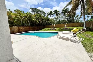 2990 NW 68th Ave, Margate, FL 33063 - Photo 4