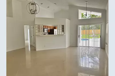 2990 NW 68th Avenue, Margate, FL 33063 - Photo 8