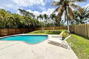 2990 NW 68th Ave, Margate, FL 33063 - Photo 2