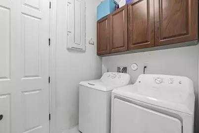 9031 Leon Circle W, Parkland, FL 33076 - Photo 32