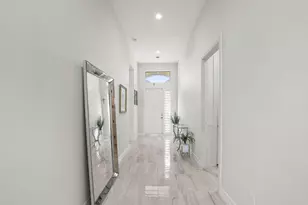 9031 Leon Cir W, Parkland, FL 33076 - Photo 8