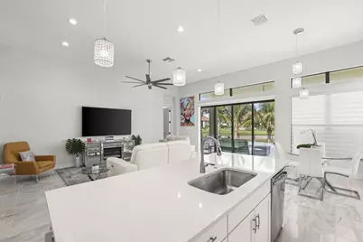 9031 Leon Circle W, Parkland, FL 33076 - Photo 20