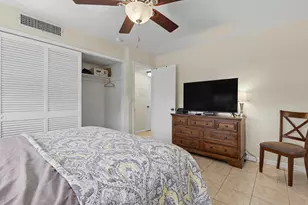 2455 NE 51st St, Fort Lauderdale, FL 33308 - Photo 14