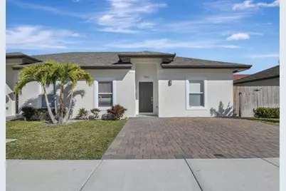 1562 W 26th Court, Riviera Beach, FL 33404 - Photo 1