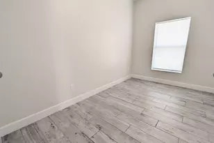1562 W 26th Ct, Riviera Beach, FL 33404 - Photo 8