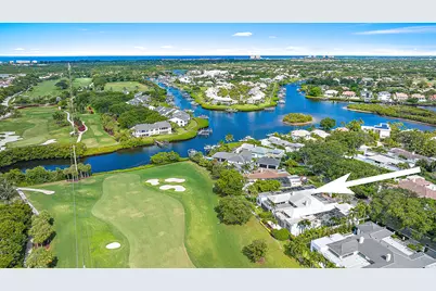 114 Waters Edge Drive, Jupiter, FL 33477 - Photo 2