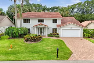 6188 Celadon Cir, Palm Beach Gardens, FL 33418 - Photo 2