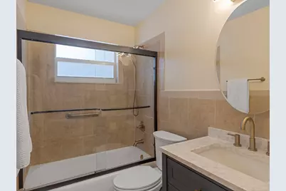 371 W 34th Street, Riviera Beach, FL 33404 - Photo 20