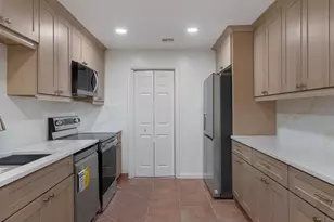 371 W 34th St, Riviera Beach, FL 33404 - Photo 6